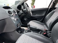 USED 2011 61 VAUXHALL CORSA 1.4 16V SE Hatchback 5dr Petrol Manual Wide Ratio Euro 5 (100 ps) 