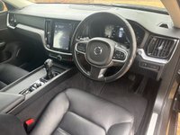 USED 2019 69 VOLVO V60 2.0 D4 Momentum Plus Estate 5dr Diesel Manual Euro 6 (s/s) (190 ps) *1 Owner, 2 Keys, Recent Belt*