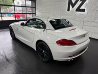 USED 2010 60 BMW Z4 2.5 23i Convertible 2dr Petrol Manual sDrive Euro 5 (204 ps) 2 Keys - Coral Red Leather