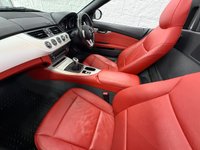 USED 2010 60 BMW Z4 2.5 23i Convertible 2dr Petrol Manual sDrive Euro 5 (204 ps) 2 Keys - Coral Red Leather