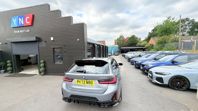 View our BMW 3 SERIES