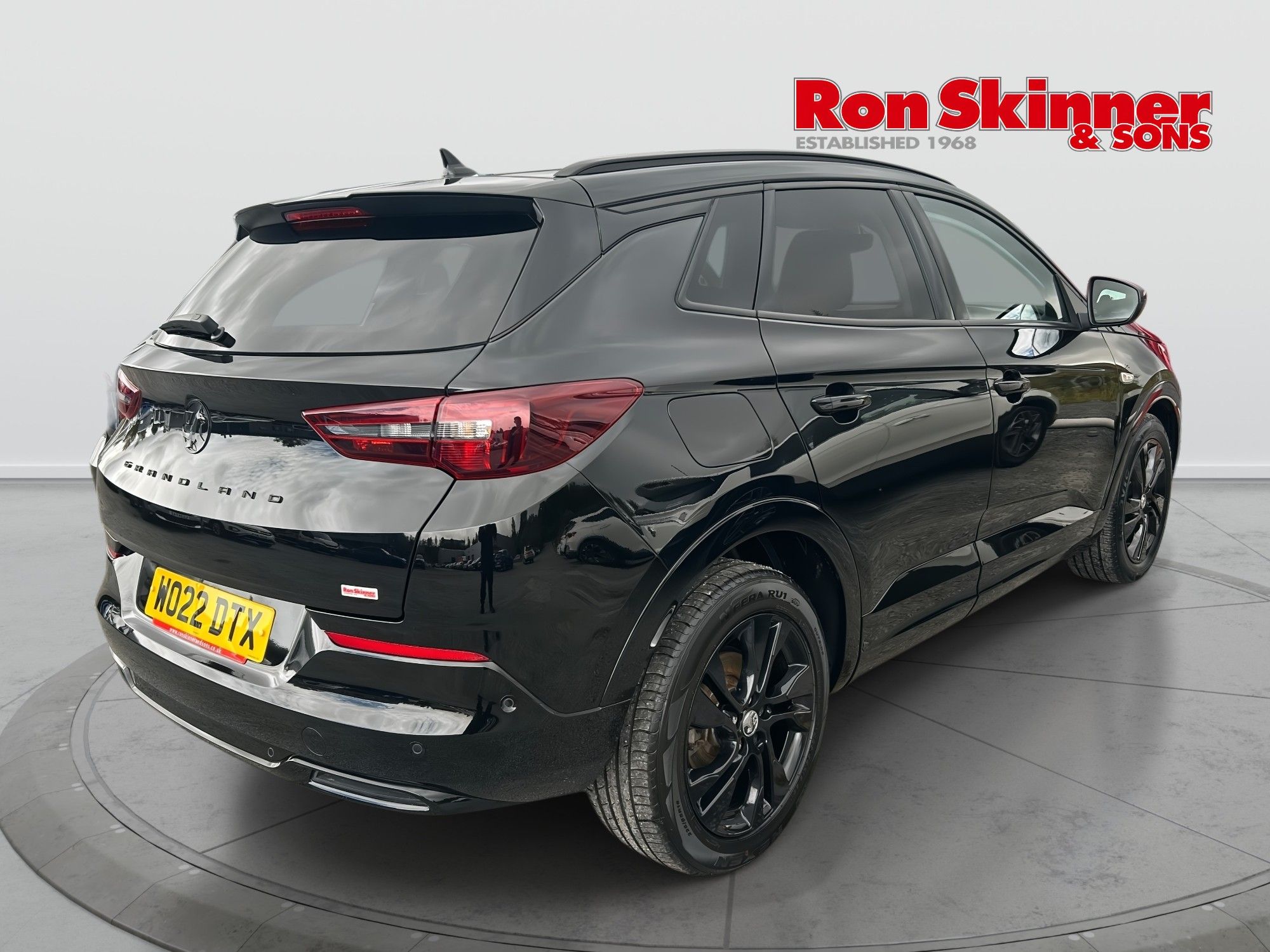2022 Vauxhall Grandland — image 4