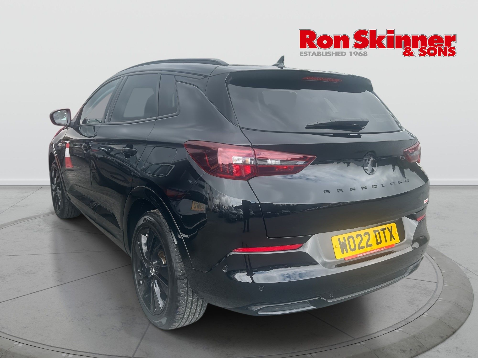 2022 Vauxhall Grandland — image 3