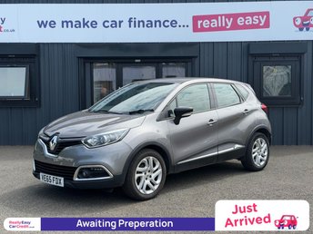 2015 RENAULT CAPTUR 1.5 dCi Dynamique Nav SUV 5dr Diesel Manual Euro 6 (110 ps) &pound;6299.00