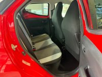 USED 2016 66 TOYOTA AYGO 1.0 VVT-i x-play Hatchback 5dr Petrol Manual Euro 6 (68 ps) LED DAYTIME RUNNING LIGHTS, MULTI FUNCTIONING STEERING WHEEL, ISOFIX, DAB DIGITAL RADIO, BLUETOOTH CONNECTIVITY, AIR CONDITIONING