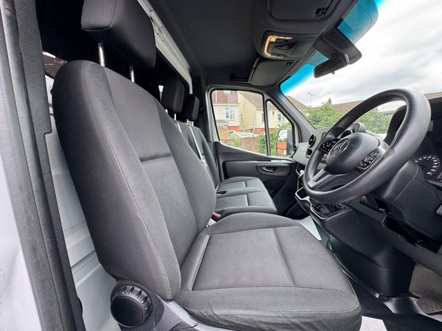 View our MERCEDES-BENZ SPRINTER