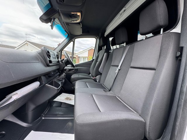 View our MERCEDES-BENZ SPRINTER
