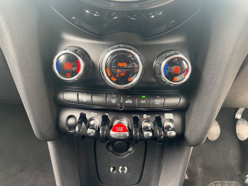 USED 2017 67 MINI HATCH 1.5 Cooper Hatchback 3dr Petrol Manual Euro 6 (s/s) (136 ps) OVER &pound;8K FACTORY OPTIONS!