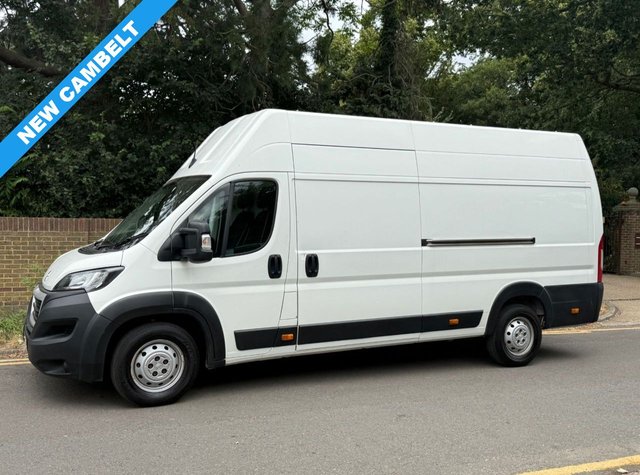 View our Peugeot Boxer range