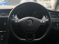 USED 2020 69 VOLKSWAGEN E-GOLF 35.8kWh e-Golf Hatchback 5dr Electric Auto (136 ps) 