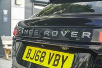 USED 2018 68 LAND ROVER RANGE ROVER VELAR 2.0 D180 R-Dynamic HSE SUV 5dr Diesel Auto 4WD Euro 6 (s/s) (180 ps) 