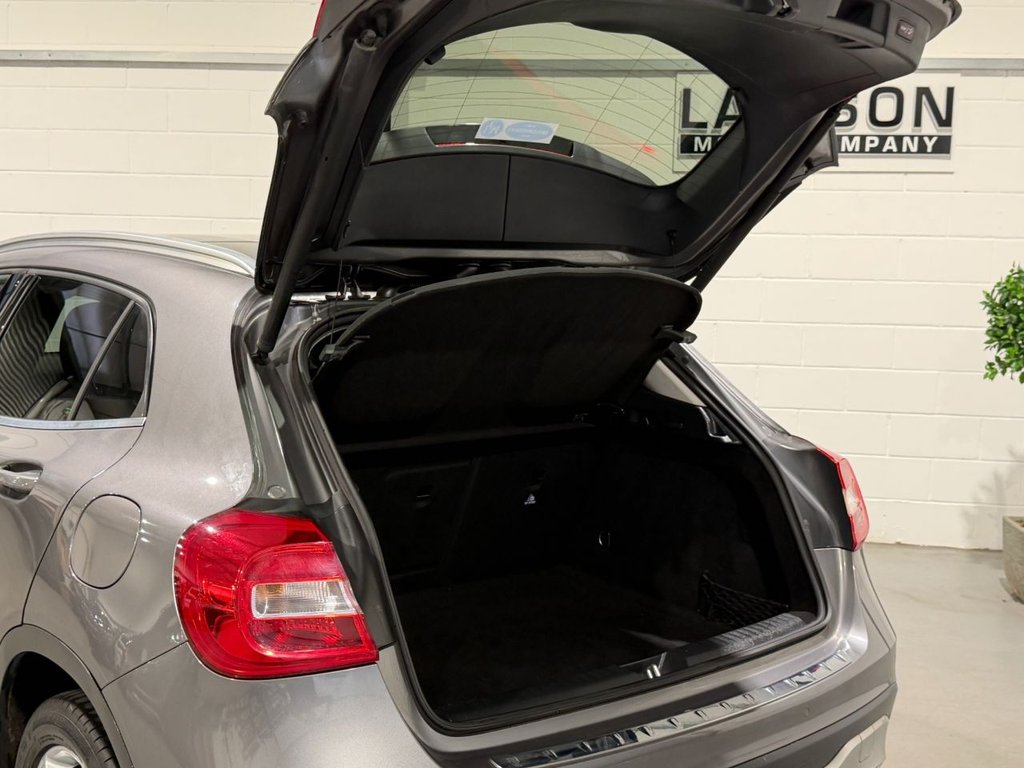 USED 2018 68 MERCEDES-BENZ GLA 2.1 GLA220d Sport (Executive) SUV 5dr Diesel 7G-DCT 4MATIC Euro 6 (s/s) (170 ps) 