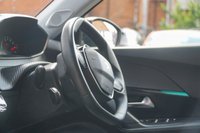 USED 2021 71 PEUGEOT 2008 1.2 PureTech Allure SUV 5dr Petrol Manual Euro 6 (s/s) (100 ps) 