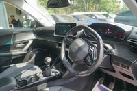 USED 2021 71 PEUGEOT 2008 1.2 PureTech Allure SUV 5dr Petrol Manual Euro 6 (s/s) (100 ps) 