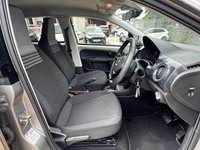 USED 2022 22 VOLKSWAGEN e-up! 36.8kWh e-up! Hatchback 5dr Electric Auto (82 ps) One Owner * Low Miles * Excellent Battery Health *A Grade*