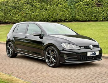 View our VOLKSWAGEN GOLF