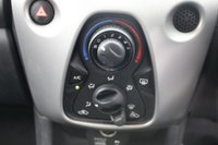 USED 2017 66 TOYOTA AYGO 1.0 VVT-i x-play Hatchback 5dr Petrol Manual Euro 5 Euro 5 (68 ps) 3 MONTHS NATIONWIDE WARRANTY