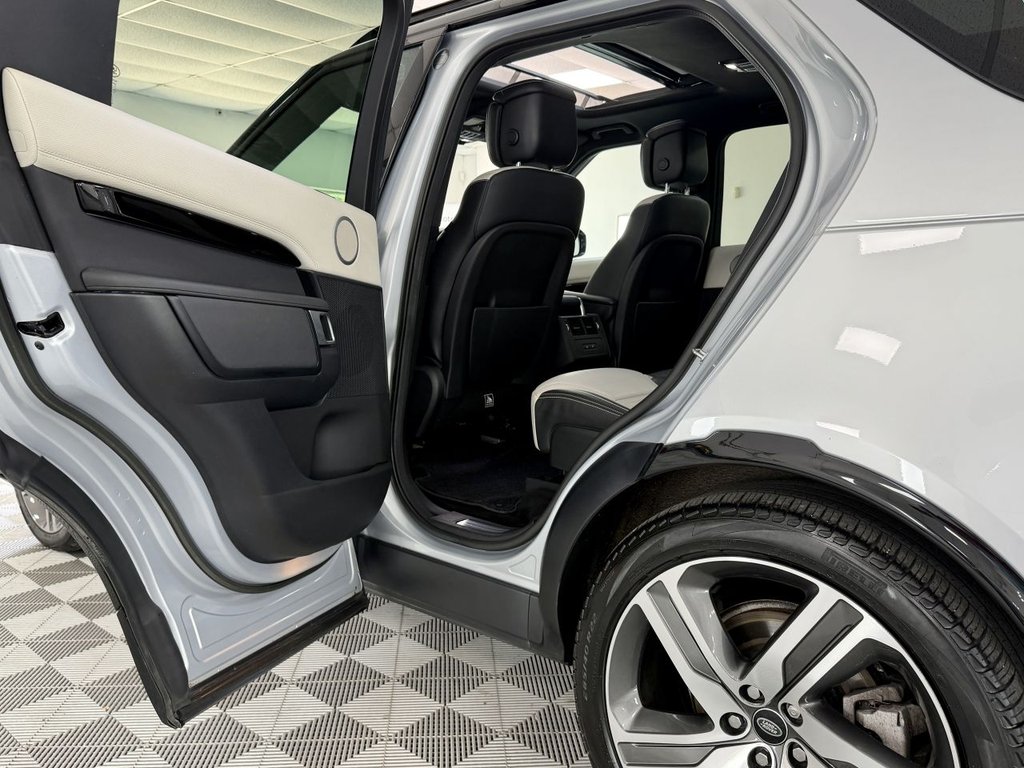 USED 2022 22 LAND ROVER DISCOVERY 3.0 D300 MHEV R-Dynamic HSE SUV 5dr Diesel Auto 4WD Euro 6 (s/s) (300 ps) 