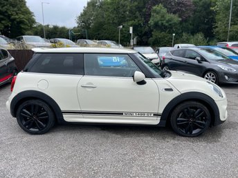 View our MINI Hatch