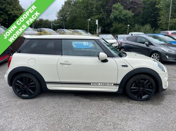 View our MINI Hatch