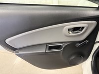 USED 2016 16 TOYOTA YARIS 1.33 Dual VVT-i Design Hatchback 5dr Petrol Multidrive S Euro 6 (99 ps) ****LOW MILEAGE****