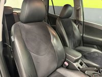 USED 2010 60 TOYOTA RAV4 2.2 D-CAT XT-R SUV 5dr Diesel Auto 4WD Euro 5 (150 ps) **!4 SERVICES**