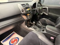 USED 2010 60 TOYOTA RAV4 2.2 D-CAT XT-R SUV 5dr Diesel Auto 4WD Euro 5 (150 ps) **!4 SERVICES**