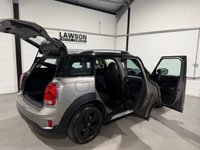 USED 2019 69 MINI COUNTRYMAN 1.5 Cooper Classic SUV 5dr Petrol Steptronic Euro 6 (s/s) (136 ps) 