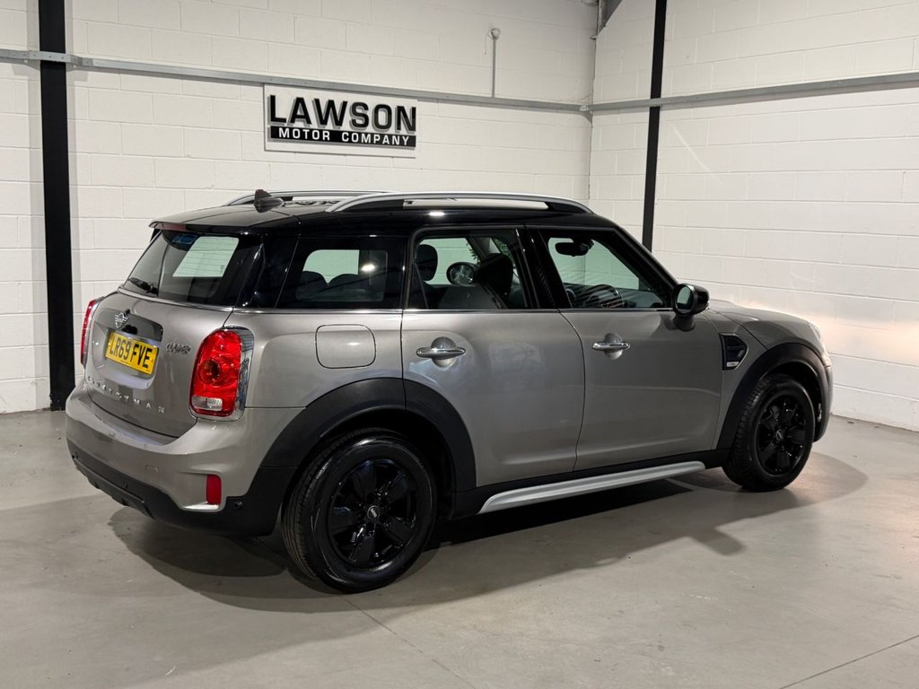 USED 2019 69 MINI COUNTRYMAN 1.5 Cooper Classic SUV 5dr Petrol Steptronic Euro 6 (s/s) (136 ps) 