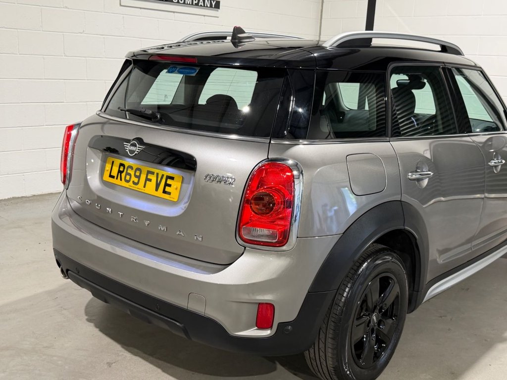 USED 2019 69 MINI COUNTRYMAN 1.5 Cooper Classic SUV 5dr Petrol Steptronic Euro 6 (s/s) (136 ps) 