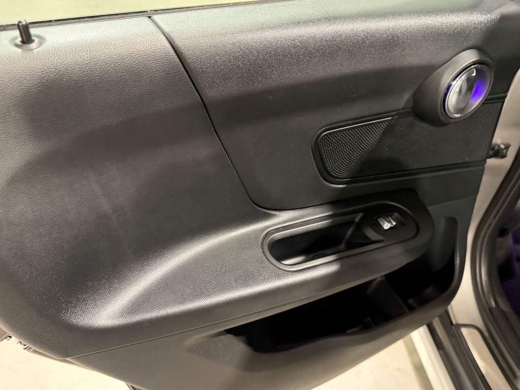 USED 2019 69 MINI COUNTRYMAN 1.5 Cooper Classic SUV 5dr Petrol Steptronic Euro 6 (s/s) (136 ps) 