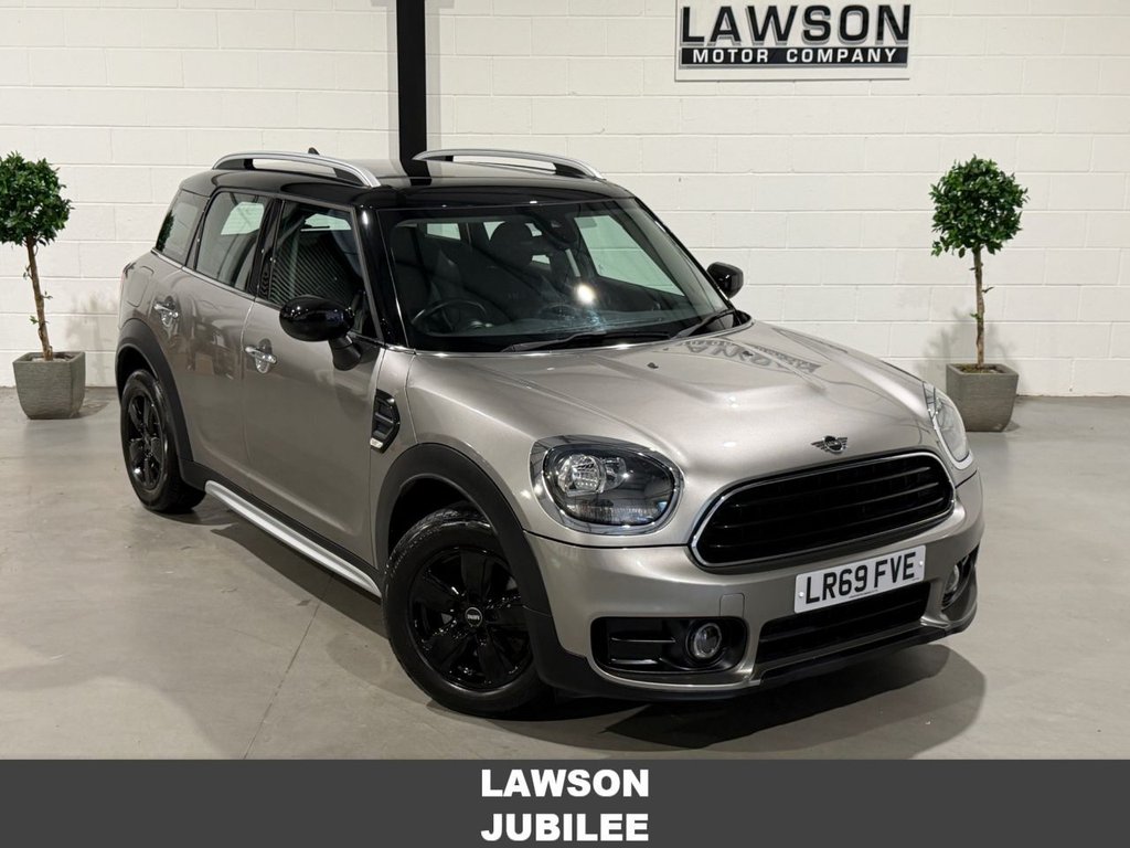 USED 2019 69 MINI COUNTRYMAN 1.5 Cooper Classic SUV 5dr Petrol Steptronic Euro 6 (s/s) (136 ps) 