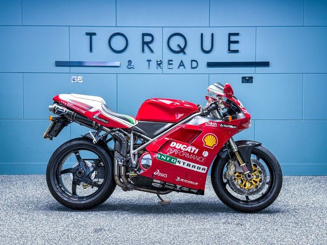 View our DUCATI 996