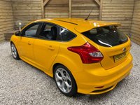 USED 2013 62 FORD FOCUS 2.0T EcoBoost ST-3 Hatchback 5dr Petrol Manual Euro 5 (s/s) (250 ps) TANGERINE SCREAM  CHARCOAL LEATHER