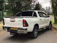 USED 2019 19 TOYOTA HILUX 2.4 D-4D Invincible X Pickup Double Cab 4dr Diesel Auto 4WD Euro 6 (TSS, 3.5t) (150 ps) *AUTOMATIC* HEATED LEATHER-REVERSING CAM-X2 KEYS  *+ VAT*