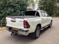 USED 2019 19 TOYOTA HILUX 2.4 D-4D Invincible X Pickup Double Cab 4dr Diesel Auto 4WD Euro 6 (TSS, 3.5t) (150 ps) *AUTOMATIC* HEATED LEATHER-REVERSING CAM-X2 KEYS  *+ VAT*