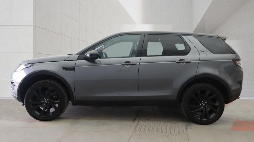 USED 2016 66 LAND ROVER DISCOVERY SPORT 2.0 TD4 HSE Black SUV 5dr Diesel Auto 4WD Euro 6 (s/s) (180 ps) 7 SEATER / PAN ROOF