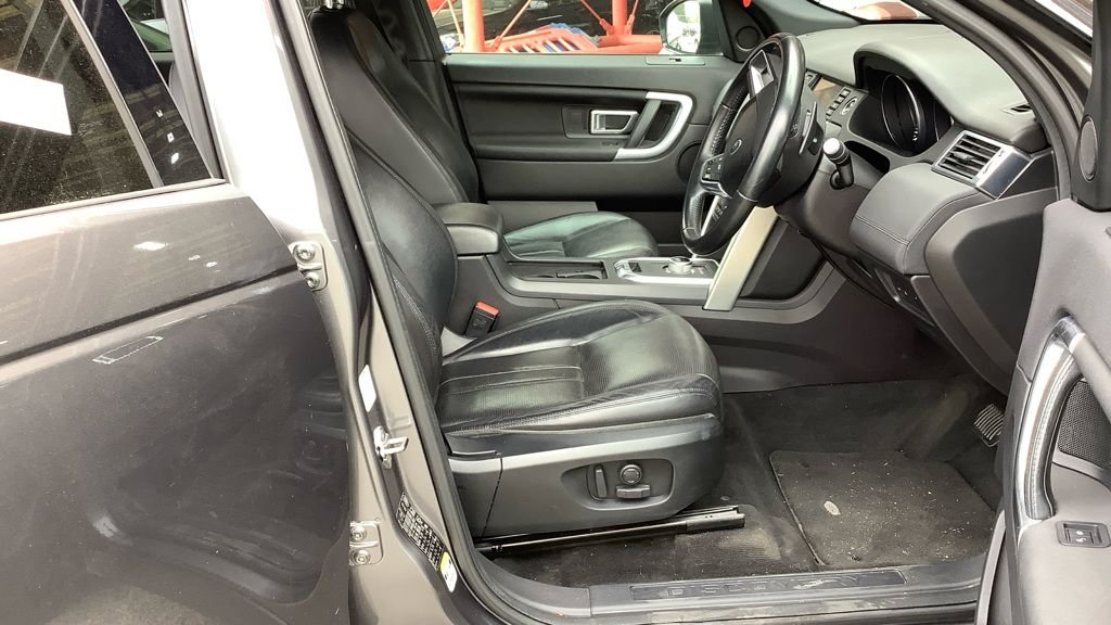 USED 2016 66 LAND ROVER DISCOVERY SPORT 2.0 TD4 HSE Black SUV 5dr Diesel Auto 4WD Euro 6 (s/s) (180 ps) 7 SEATER / PAN ROOF
