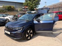 USED 2022 72 RENAULT MEGANE E-TECH 60kWh equilibre Hatchback 5dr Electric Auto (optimum charge) (220 ps) 