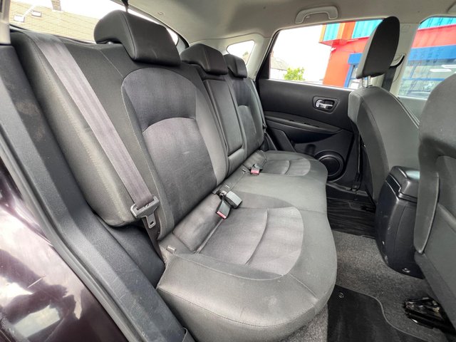 View our NISSAN QASHQAI