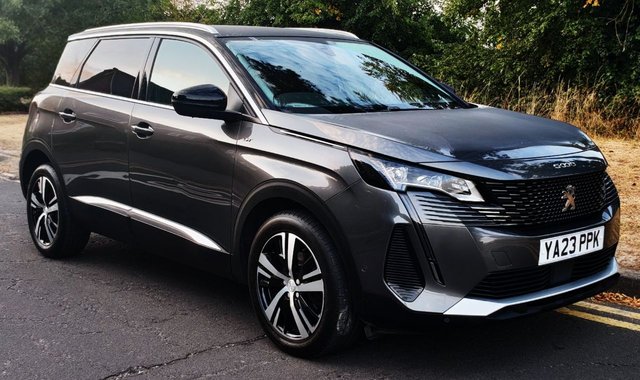 2023 Peugeot 5008