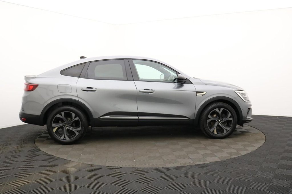 USED 2023 23 RENAULT ARKANA 1.6 E-TECH E-Tech engineered SUV 5dr Petrol Hybrid Auto 2WD Euro 6 (s/s) (145 ps) Car Play, Sat Nav, Camera