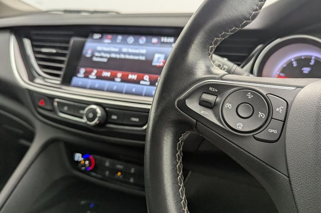 USED 2018 18 VAUXHALL INSIGNIA 1.6 Turbo D ecoTEC SRi Nav Grand Sport 5dr Diesel Manual Euro 6 (s/s) (110 ps) Sat Nav, Cruise, 17" Alloys