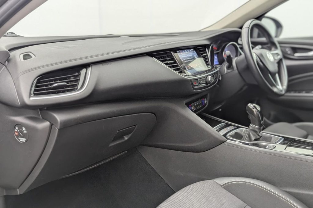 USED 2018 18 VAUXHALL INSIGNIA 1.6 Turbo D ecoTEC SRi Nav Grand Sport 5dr Diesel Manual Euro 6 (s/s) (110 ps) Sat Nav, Cruise, 17" Alloys