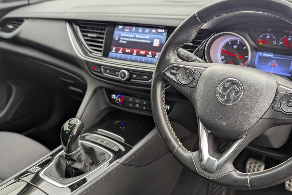 USED 2018 18 VAUXHALL INSIGNIA 1.6 Turbo D ecoTEC SRi Nav Grand Sport 5dr Diesel Manual Euro 6 (s/s) (110 ps) Sat Nav, Cruise, 17" Alloys