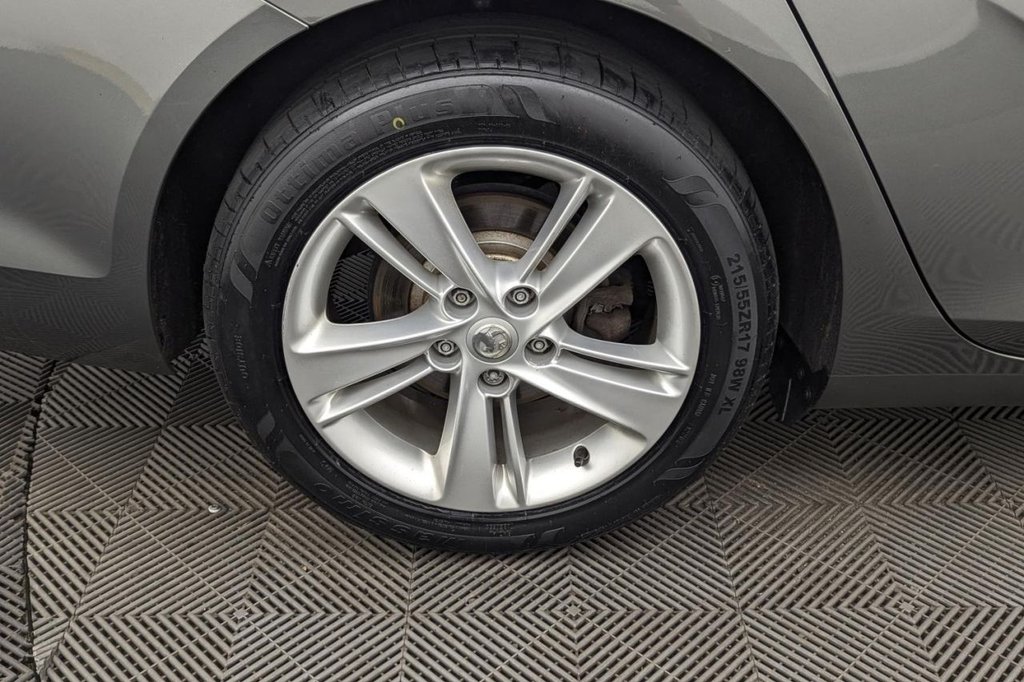 USED 2018 18 VAUXHALL INSIGNIA 1.6 Turbo D ecoTEC SRi Nav Grand Sport 5dr Diesel Manual Euro 6 (s/s) (110 ps) Sat Nav, Cruise, 17" Alloys