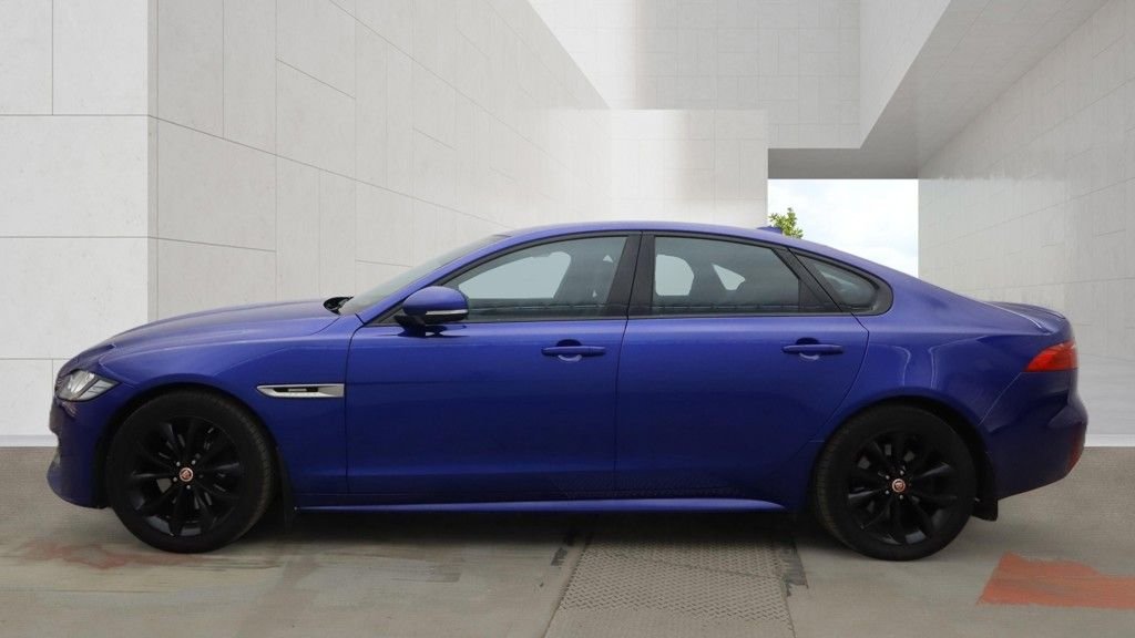 USED 2018 JAGUAR XF 2.0d R-Sport Saloon 4dr Diesel Auto Euro 6 (s/s) (180 ps) 2 KEYS / LONG MOT