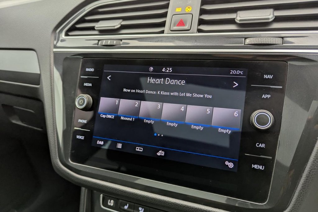 USED 2019 19 VOLKSWAGEN TIGUAN 2.0 TDI R-Line Tech SUV 5dr Diesel Manual Euro 6 (s/s) (150 ps) Pan Roof, Car Play, Sat Nav