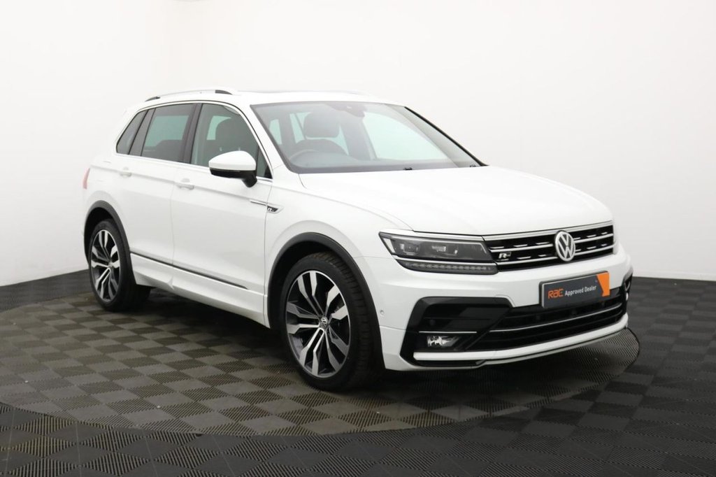 USED 2019 19 VOLKSWAGEN TIGUAN 2.0 TDI R-Line Tech SUV 5dr Diesel Manual Euro 6 (s/s) (150 ps) Pan Roof, Car Play, Sat Nav