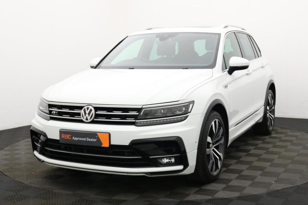 USED 2019 19 VOLKSWAGEN TIGUAN 2.0 TDI R-Line Tech SUV 5dr Diesel Manual Euro 6 (s/s) (150 ps) Pan Roof, Car Play, Sat Nav
